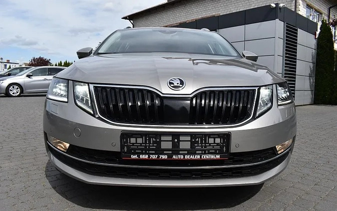 Skoda Octavia cena 54999 przebieg: 200000, rok produkcji 2019 z Sieradz małe 781